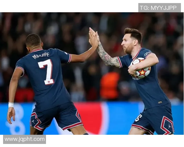 塞维利亚后卫坎普斯因伤缺席长达两个月：挑战与机遇并存