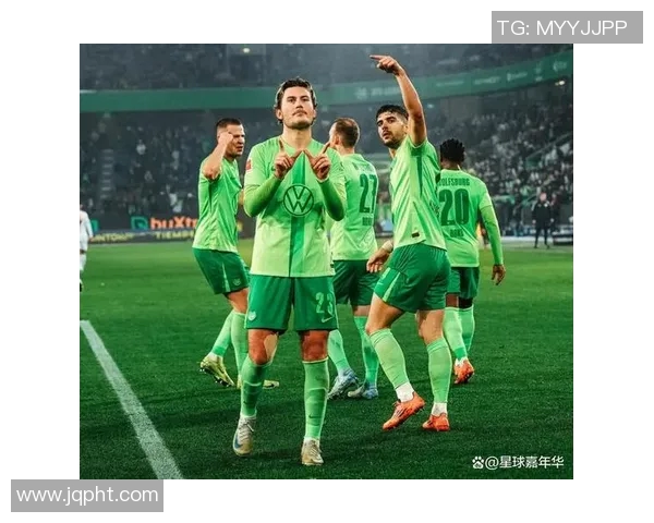 沃尔夫斯堡不敌奥格斯堡，遭遇惨败，球迷沮丧不已