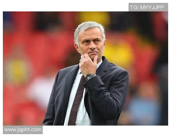 穆里尼奥豪言曼联踢法会赢球，网友：世界上最好笑的笑话